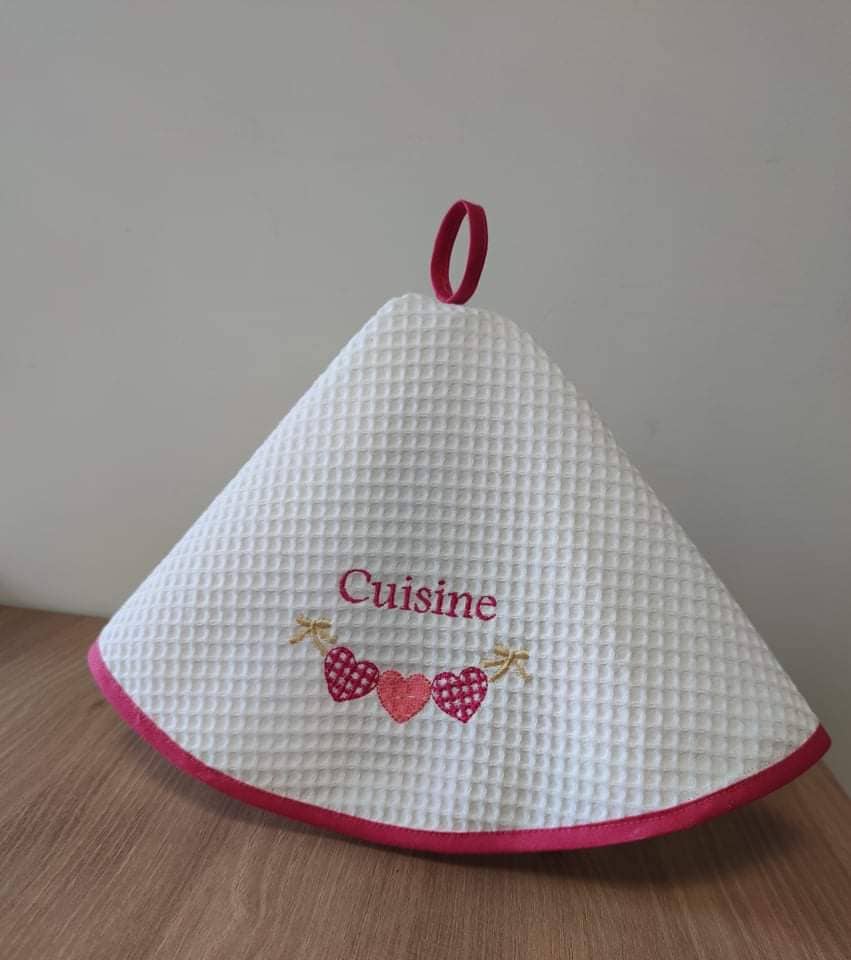 Essuie-mains fuchsia brodé Cuisine - Le Savoir Fer, Atelier de couture & Chantier d'insertion