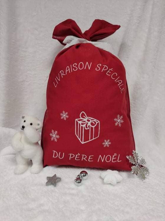 Hotte de Noël rouge brodée Livraison spéciale du Père Noël - Le Savoir Fer, Atelier de couture & Chantier d'insertion